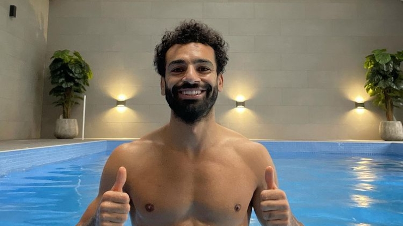 Mohamed Salah poses for photo in his private home pool