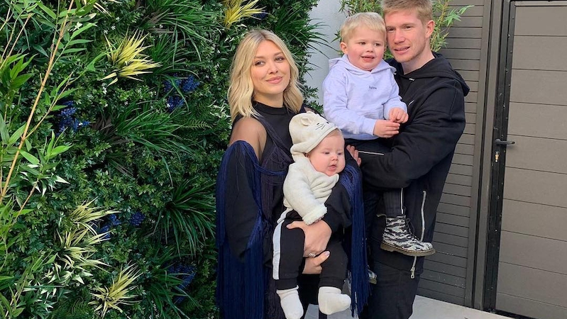 Kevin De Bruyne poses with his family in his Belgium house